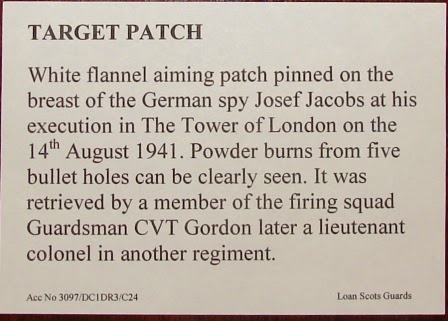 Index card displayed with the lint circle at the  Scots Guards Museum (copyright G.K. Jakobs)