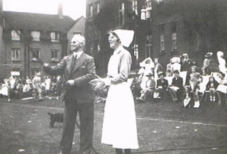 Dr. Owen W. Roberts at Dulwich Hospital ca 1939 or 1940 (Photograph courtesy of Jennifer Adler)