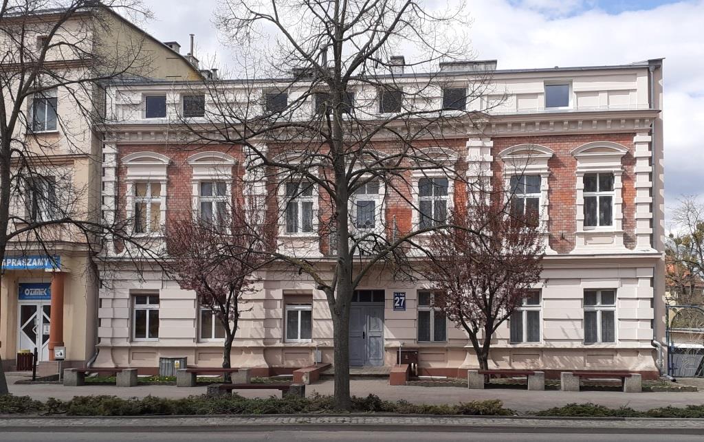 Apartment building on Aleja 1 Maja in Barlinek, former residence of Benno, Adela and Gert Drucker. (Photo courtesy of Andrzej Mrowiński)
